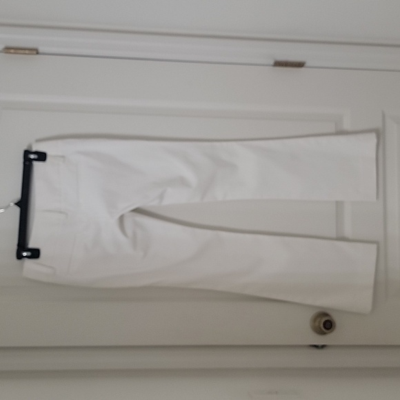 Alice + Olivia Size 0 White Boot Cut / Flared Leg Trousers, Exc. Used Cond. - Picture 12 of 13
